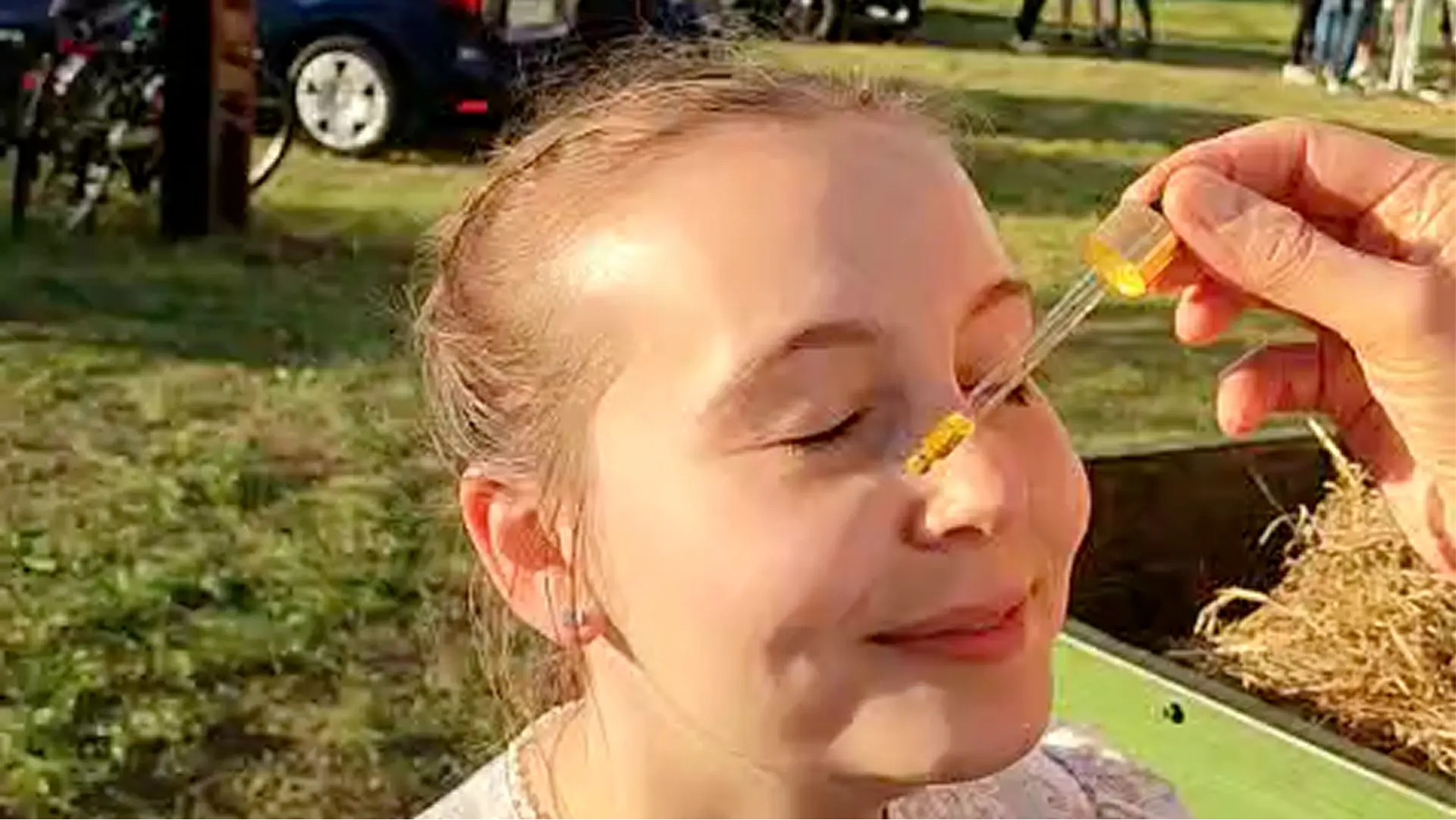 Anwendung des Öls im Gesicht